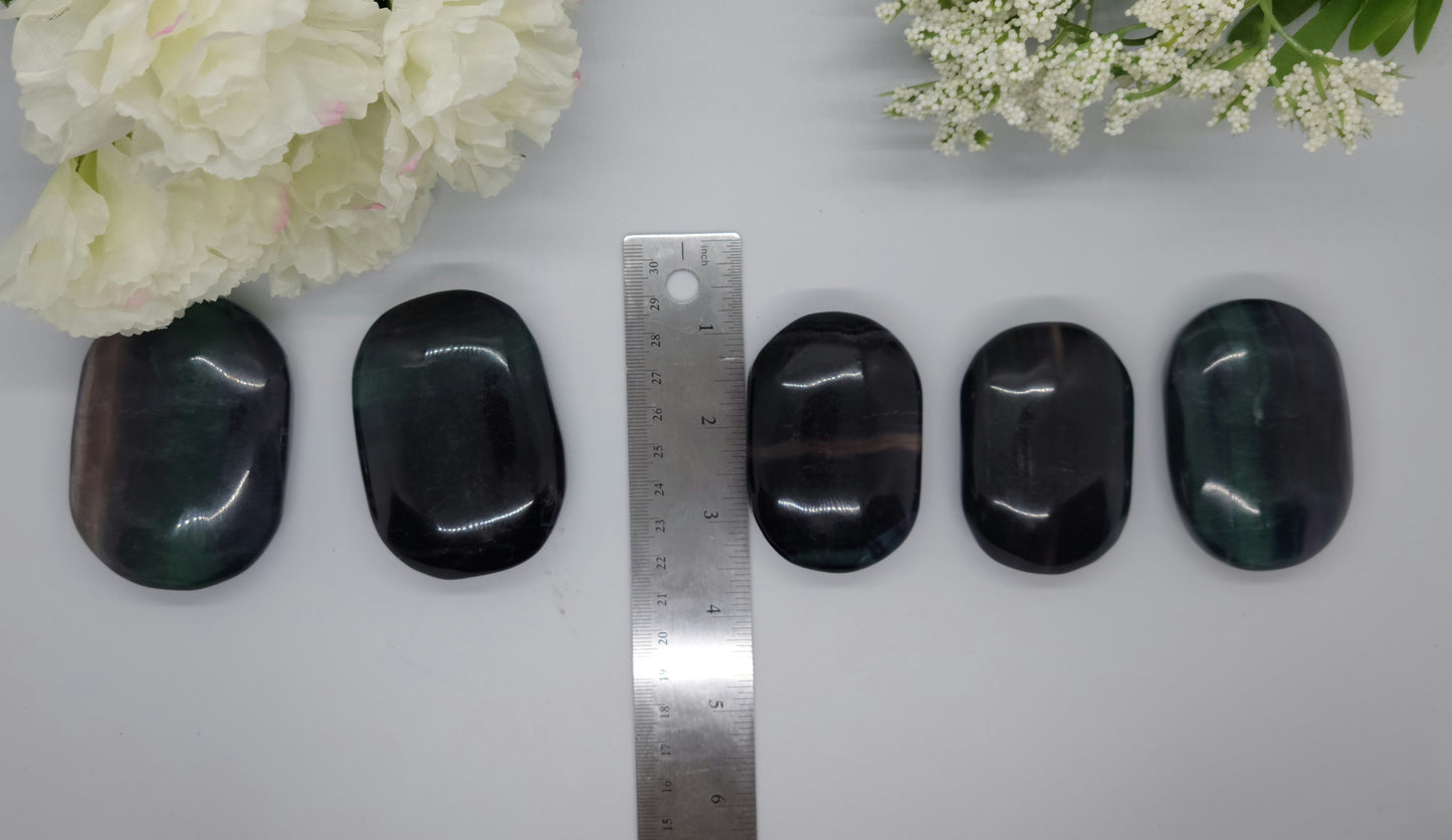 High Quality Fluorite Palm stones