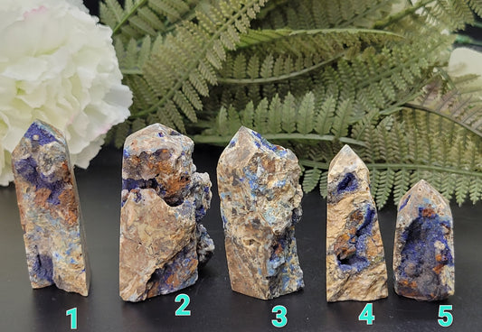 Azurite points